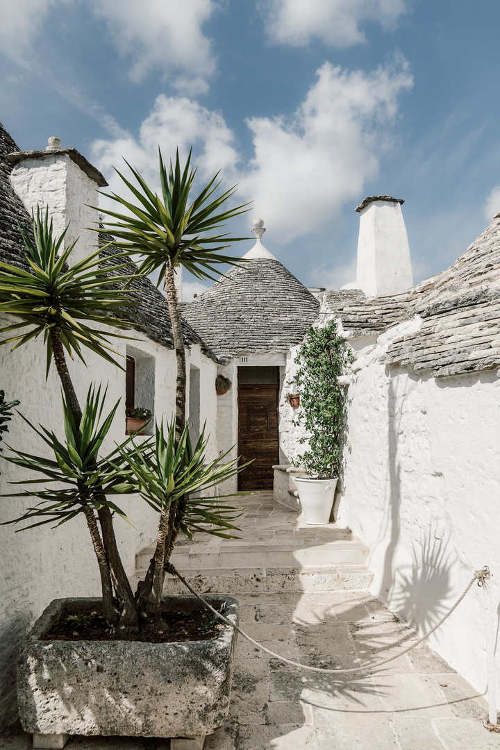 Trullihäuschen in Alberobello, Italien, Ein Roatrip 2023