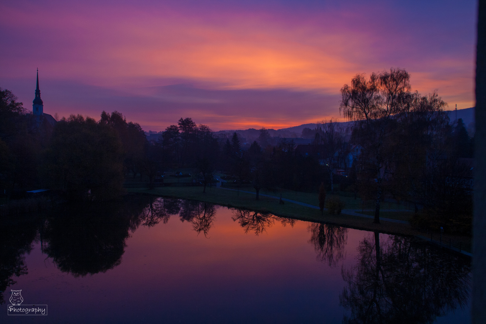 Trutzmühlteich im Morgenrot