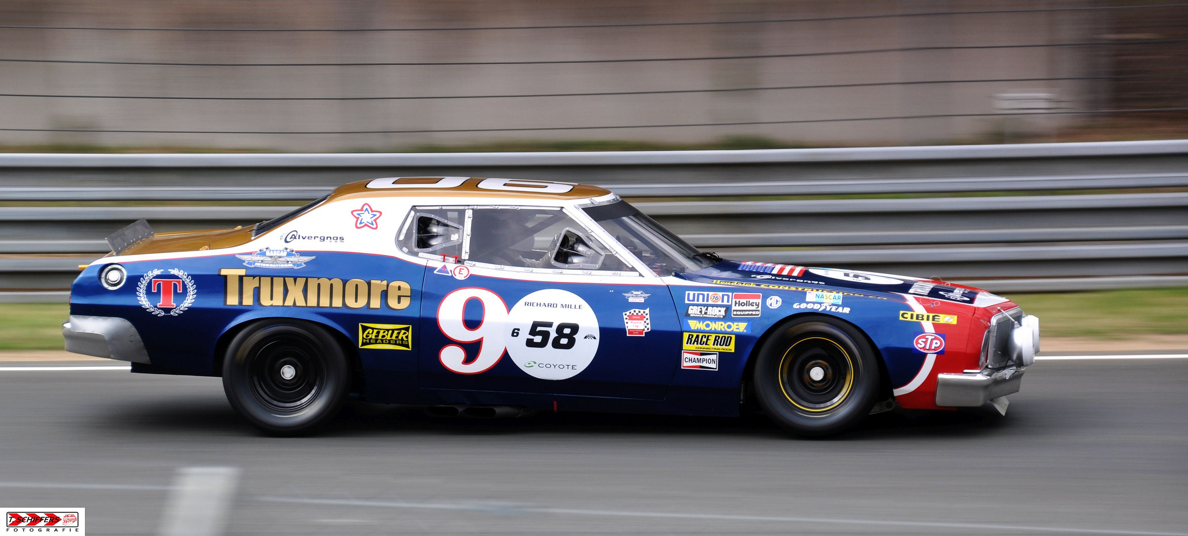 Truxmore Nascar Ford Gran Torino 