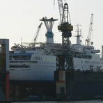 TS Maxim Gorkiy im Dock 11