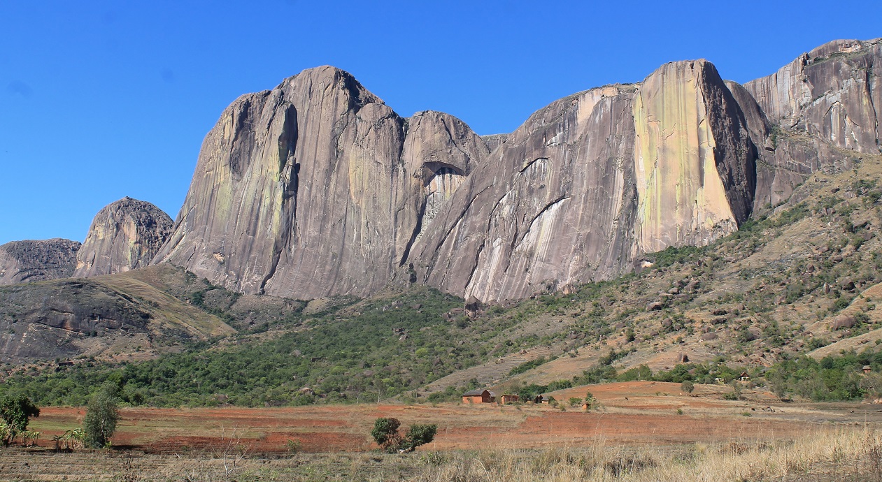 Tsara und Noro Tal in Andringitra National Park