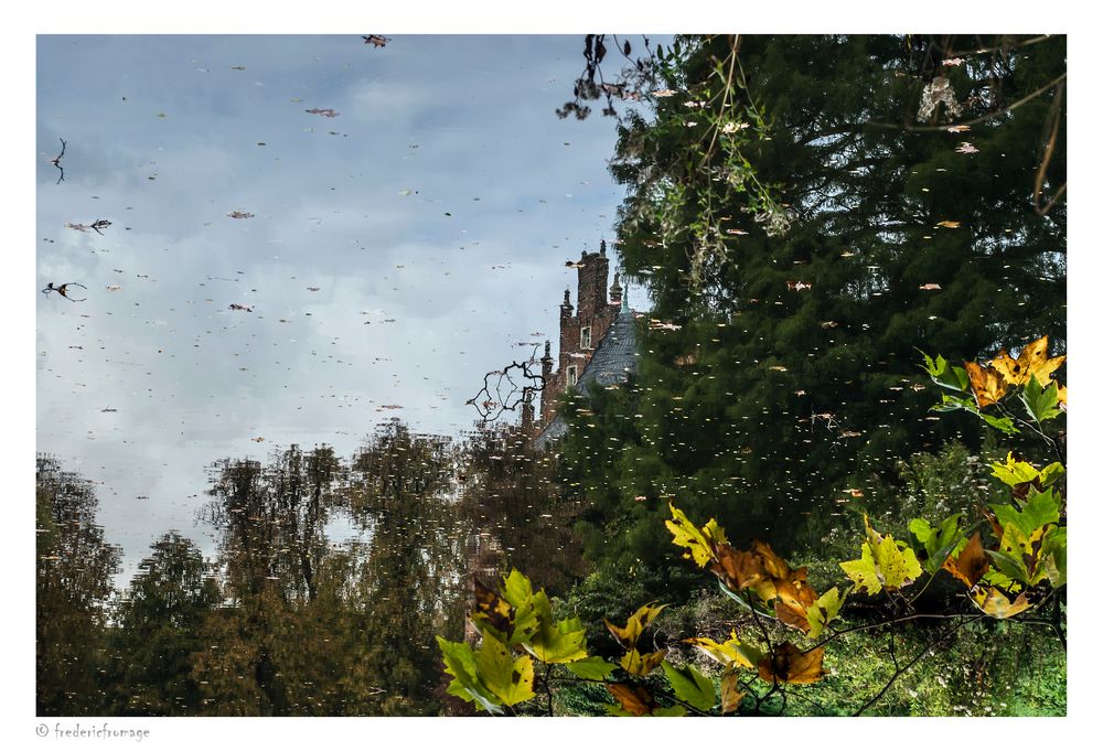 tsbreH mi netreH ßolhcS - Schloß Herten im Herbst