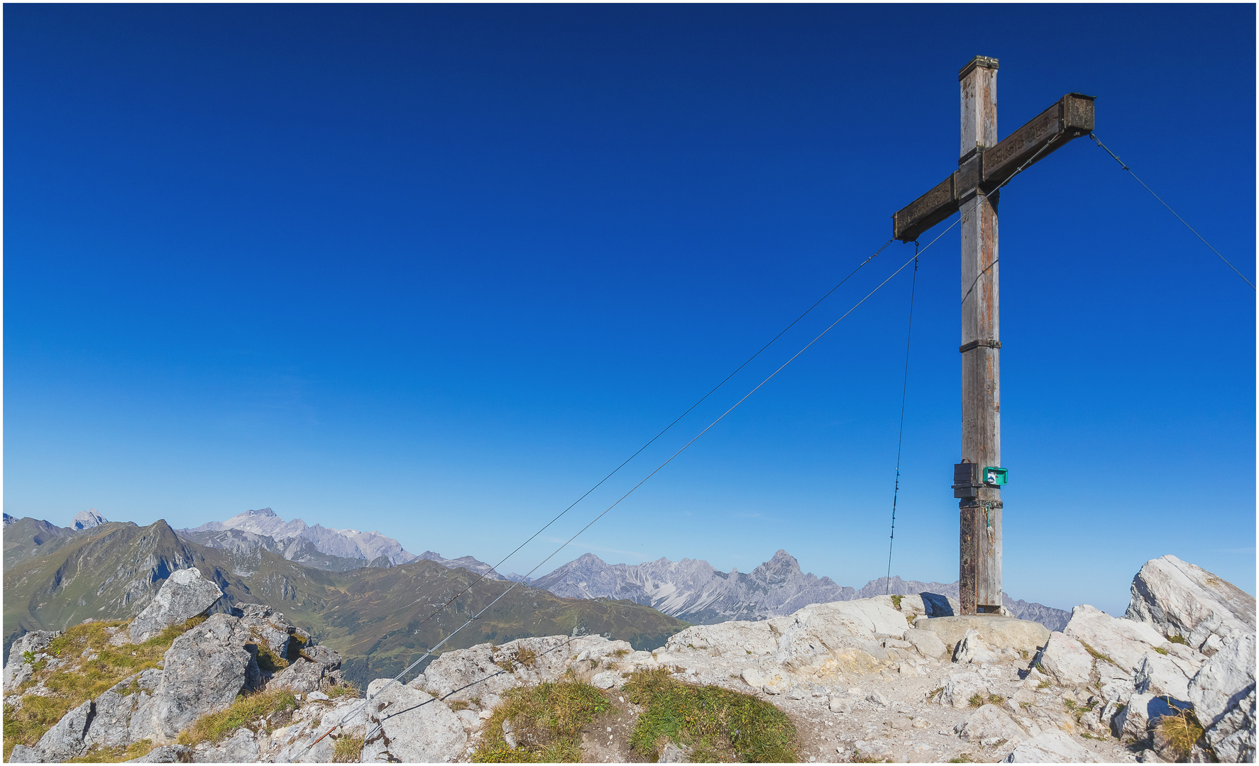 Tschaggunser Mittagsspitze 2168m