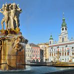 TSCHECHIEN - Marktplatz Budweis - Samsonbrunnen und Rathaus 