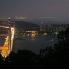 Tsing Ma Brücke in Hong Kong bei Nacht