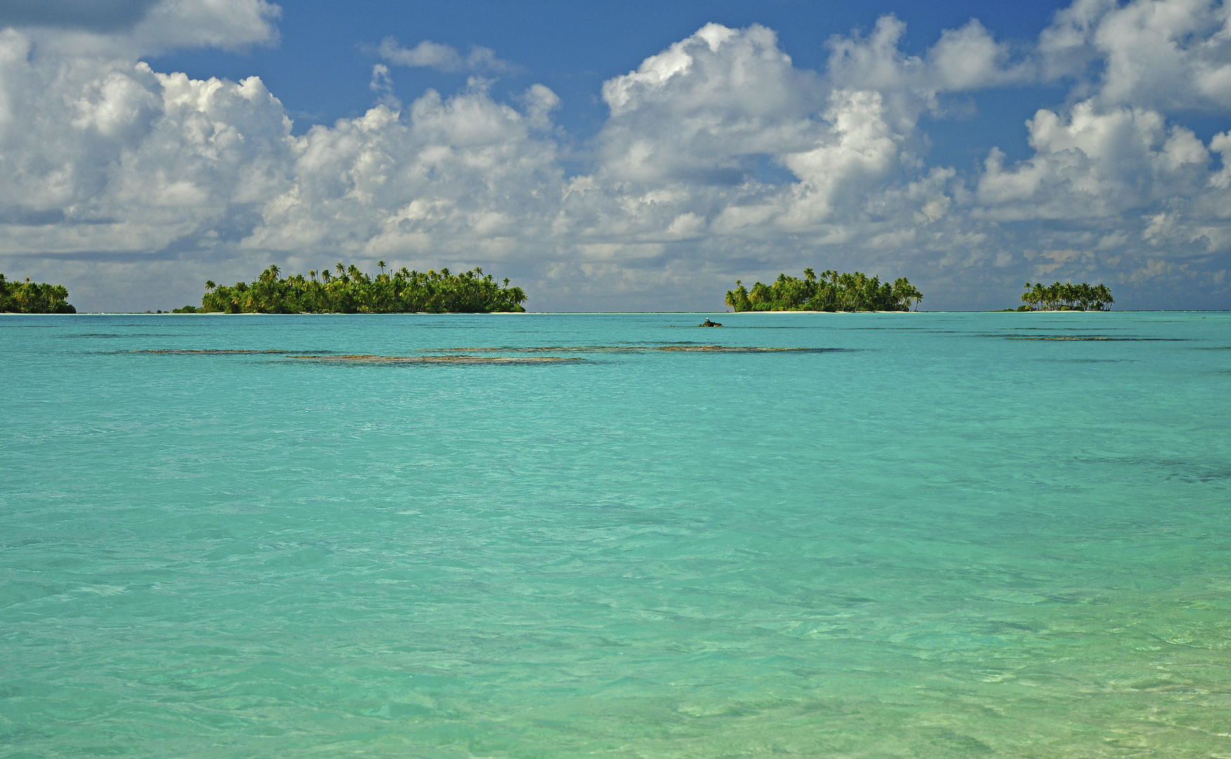 TUAMOTU ARCHIPEL