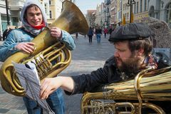 Tuba Musikanten am Rostocker Hof (5)