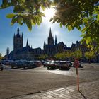 Tuchhallen und St. Martinskathedrale von Ypern