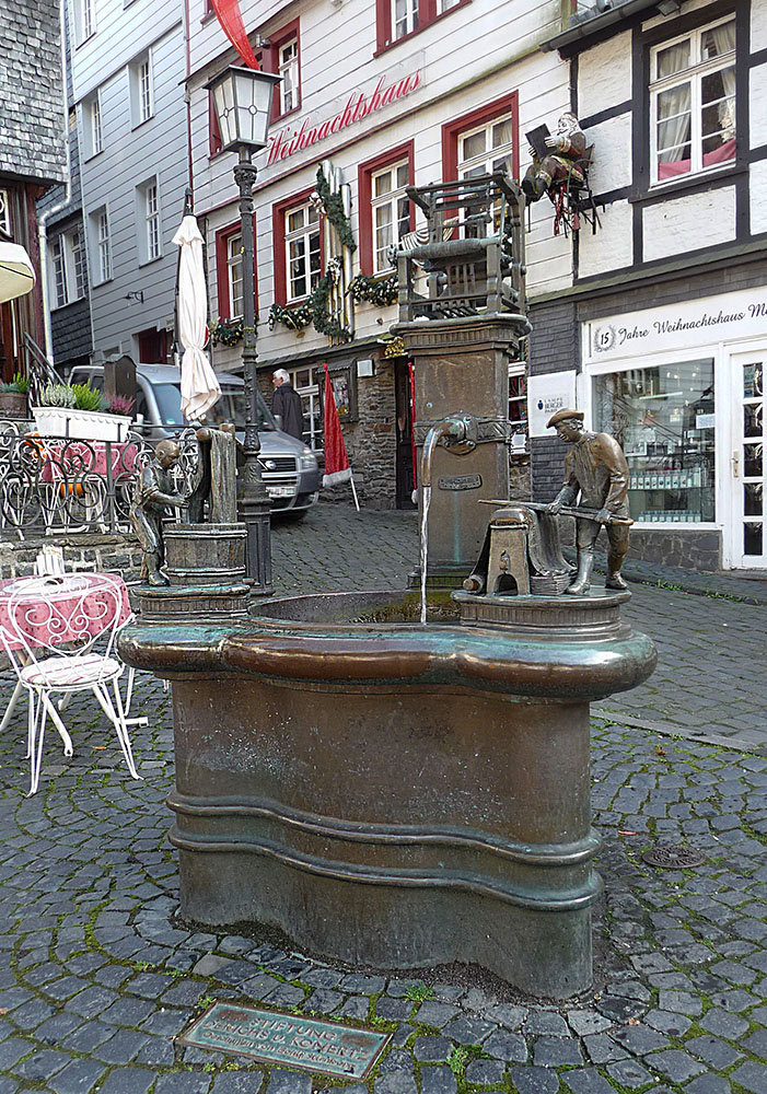 Tuchmacherbrunnen in Monschau