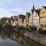 Tübingen mit Blick von der Neckarbrücke i.R. Hölderlinturm
