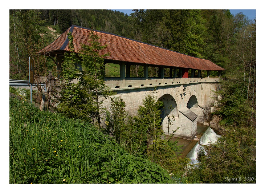 Tüfelsbrugg am Etzel