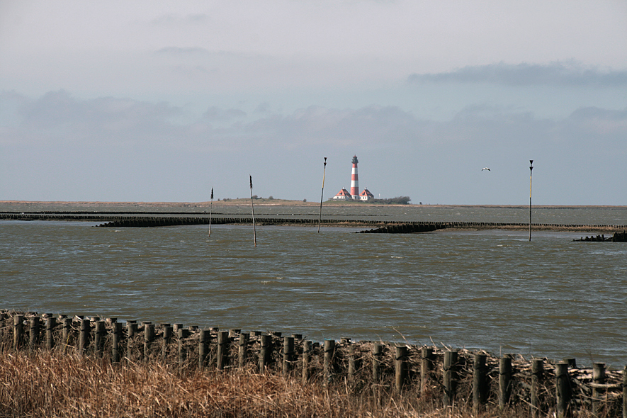 Tümlauer Bucht mit dem Westerhever Leuchtturm