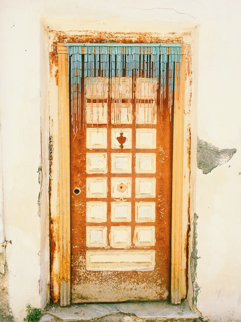 Tür in der Altstadt von Ierapetra, Kreta