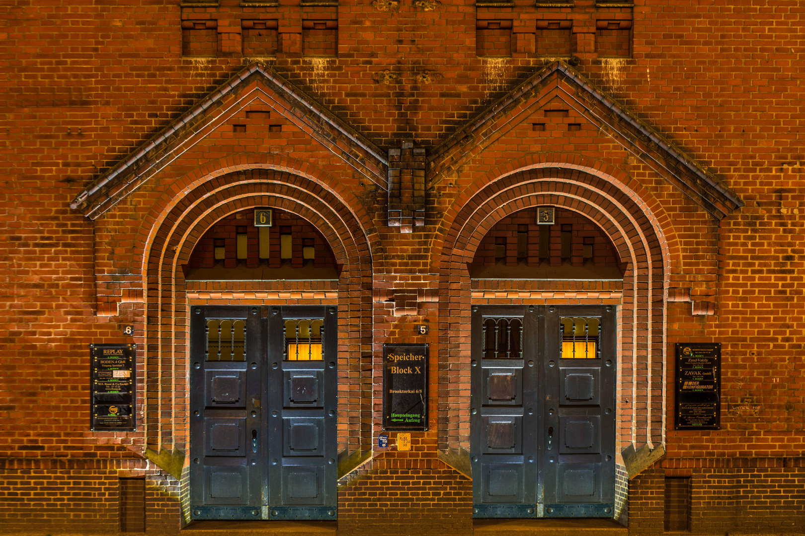 Türen in der Speicherstadt