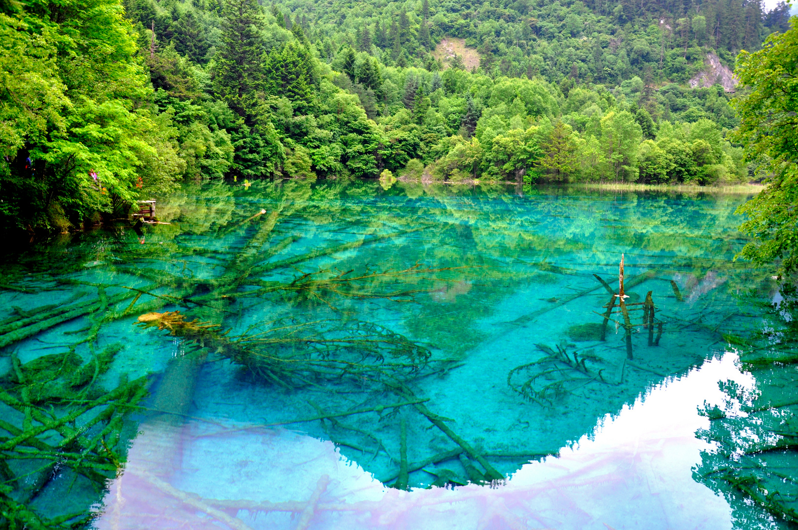 Türkis-grüne Reflektion... China Sichuan