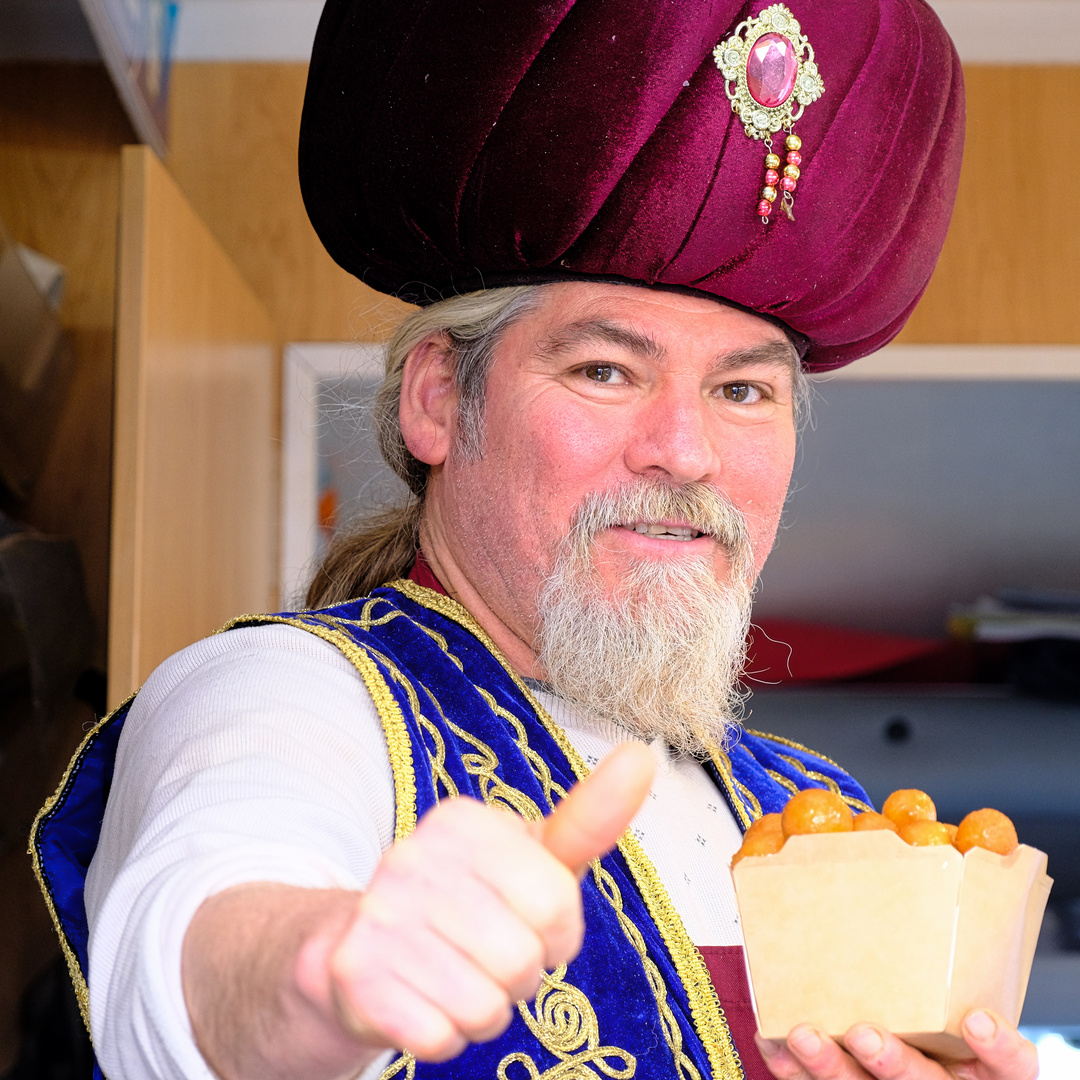 Türkische Süßspeise auf dem Hamburger Fischmarkt...