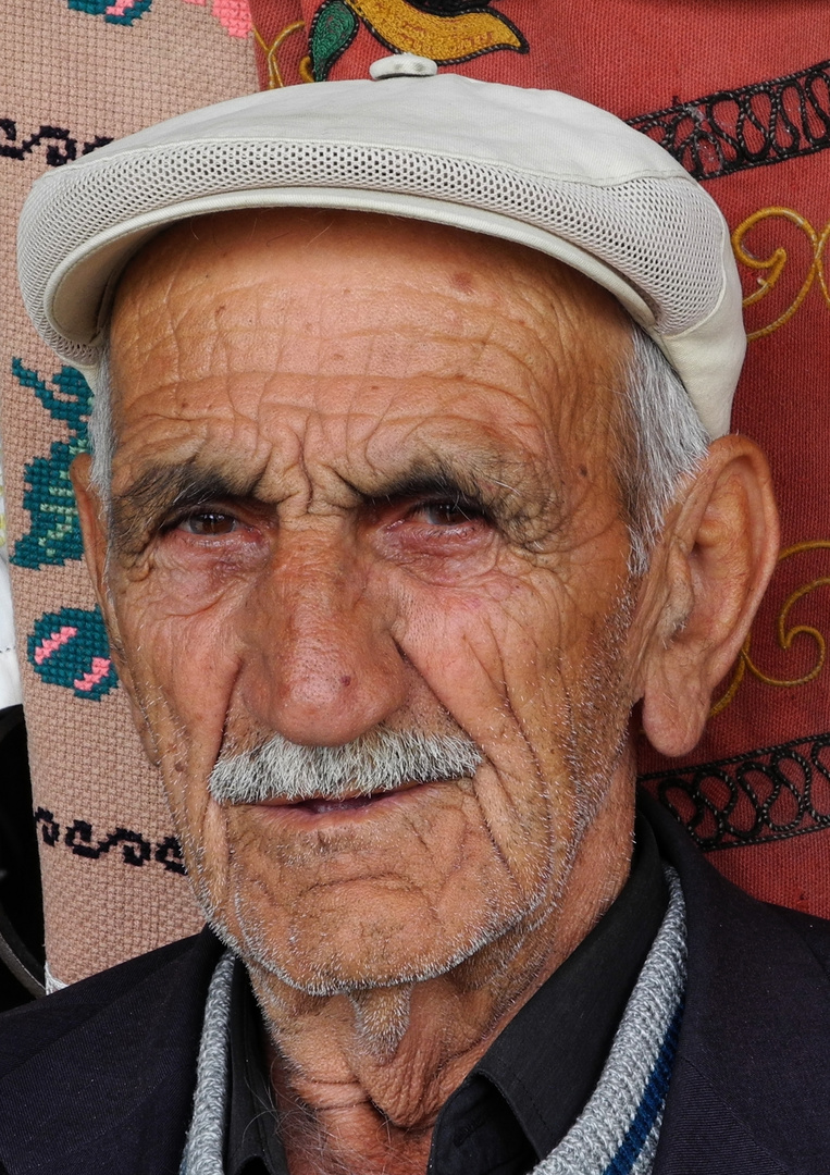 Türkischer Senior