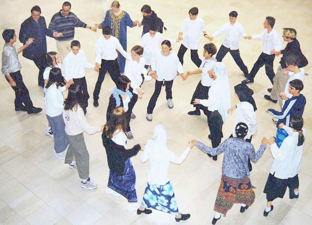 Türkischer Tanz in der Schule(1a)