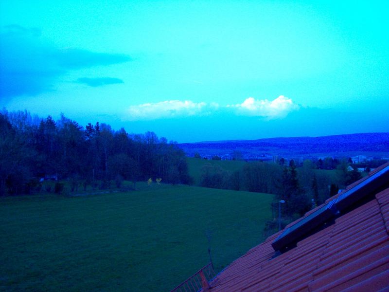 Türkisfarbener Himmel