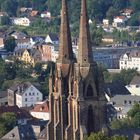 Türme der Elisabethkirche zu Marburg in der Abendsonne