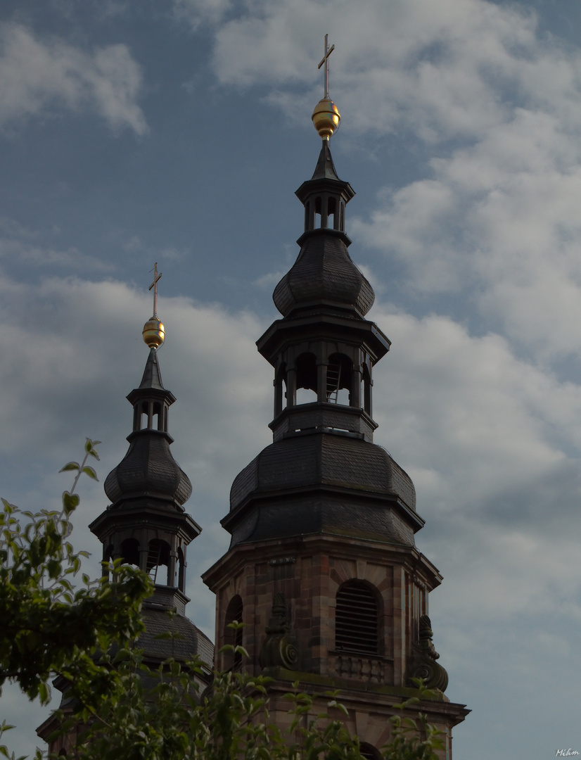 Türme des Dom`s zu Fulda