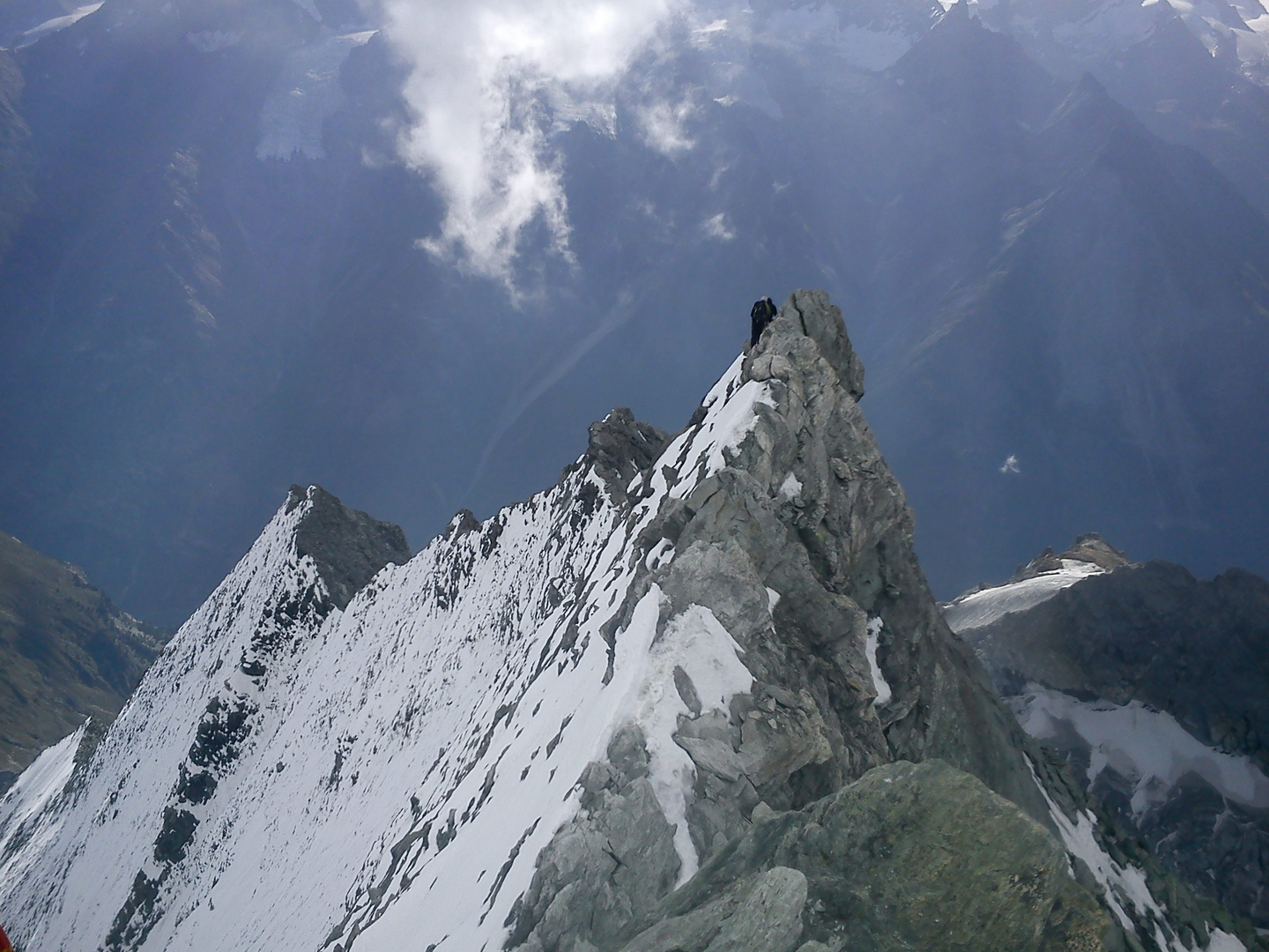 Türme im Ostgrat des Zermatter Weißhorns (4506 m)