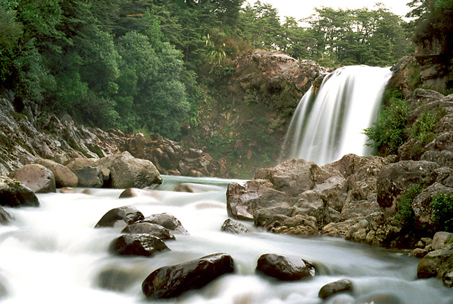 Tuhara- Falls