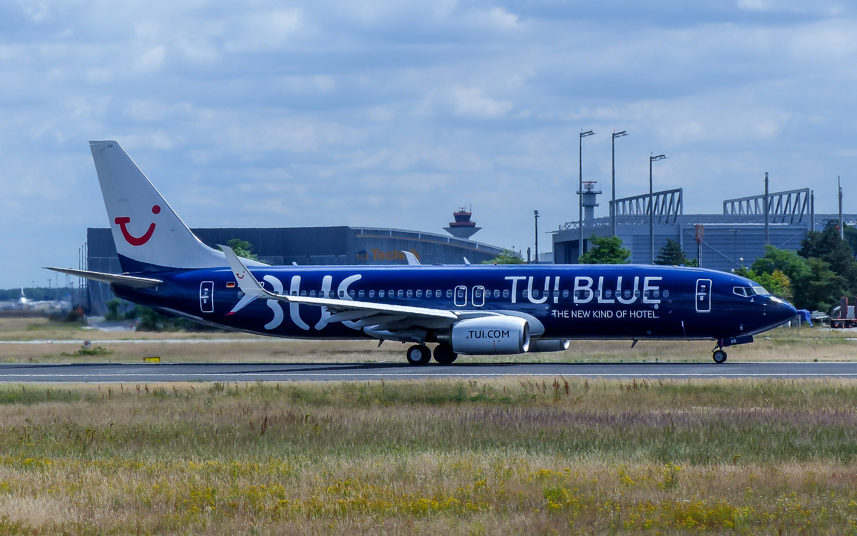 TUI BLUE 