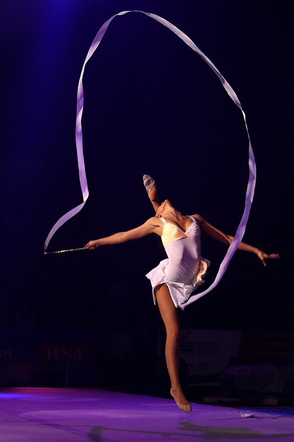 TUI Feuerwerk der Turnkunst 17.01.2012 - Yulia Fadeeva (Rhythmische Sportgymnastik) 138