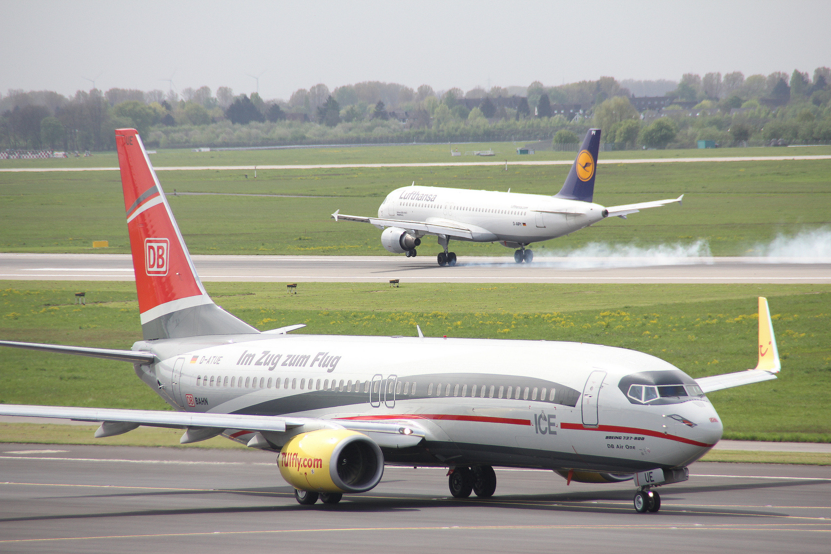TuiFly DB ICE Sonderlackierung und Airbus A320 Lufthansa