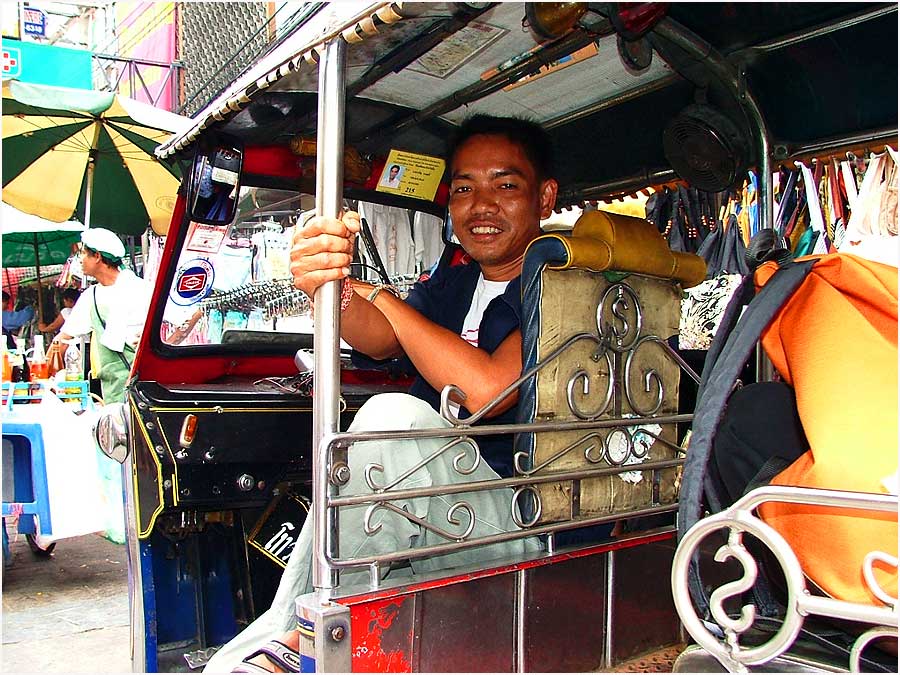 TUK TUK!?