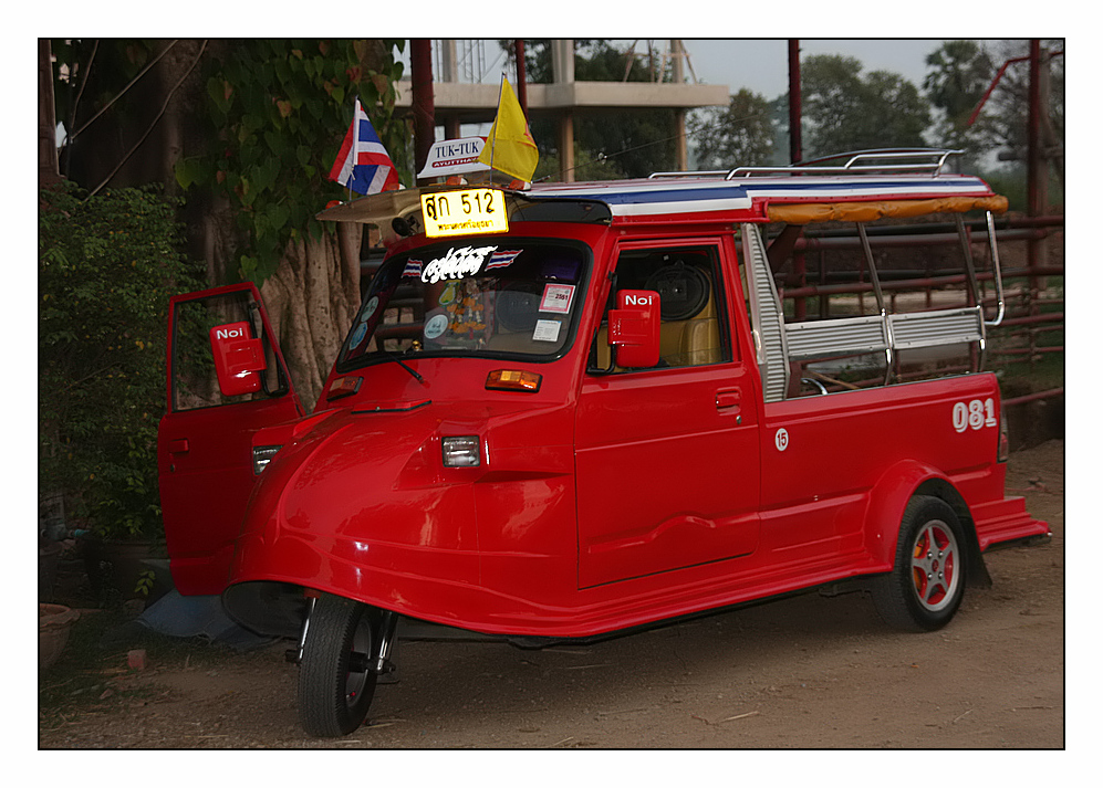 tuktuk