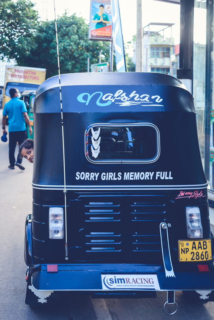 Tuktuk Message