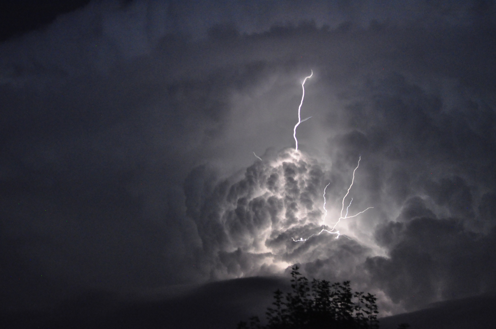 Tumult in den Wolken