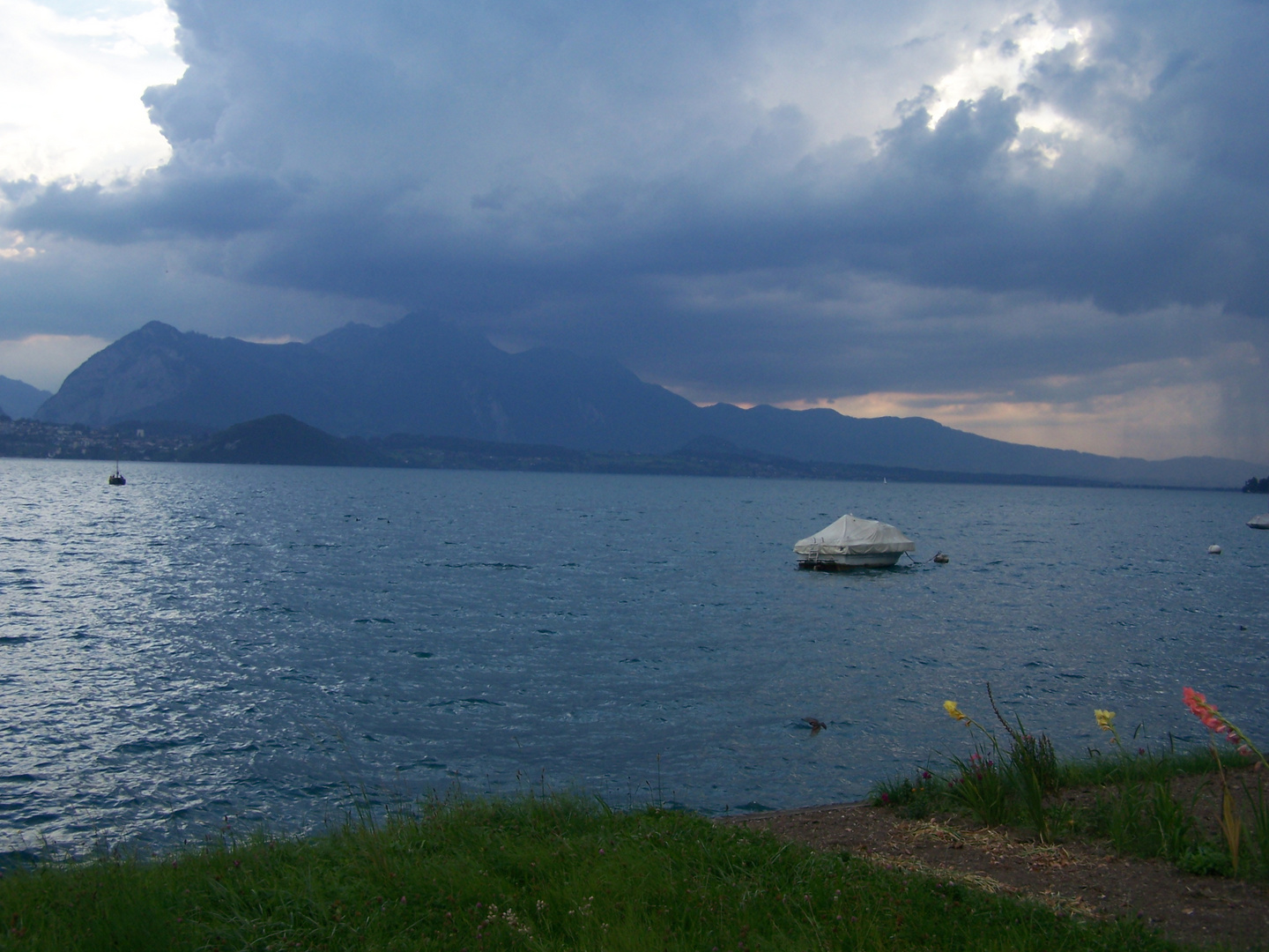 Tunersee, Schweiz