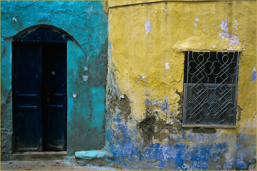 TUNESIEN - TUNIS - "IRGENDWO IN DER ALTSTADT VON ........"