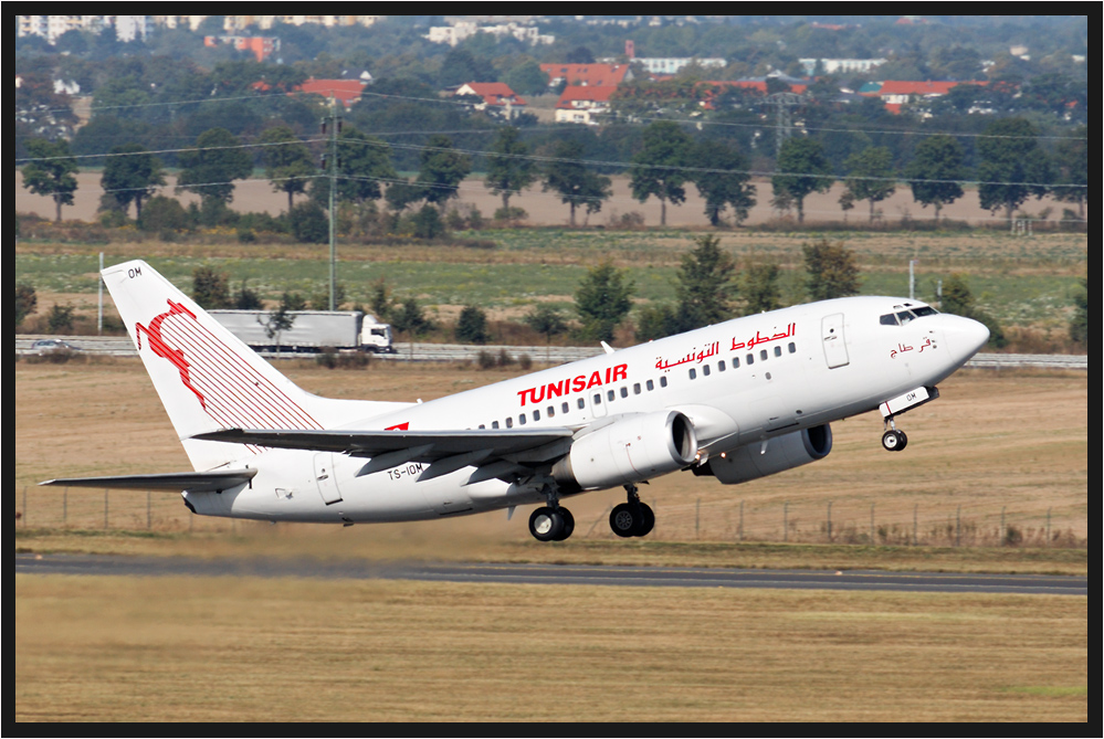 Tunisair 737-600