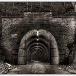 Tunnel 1