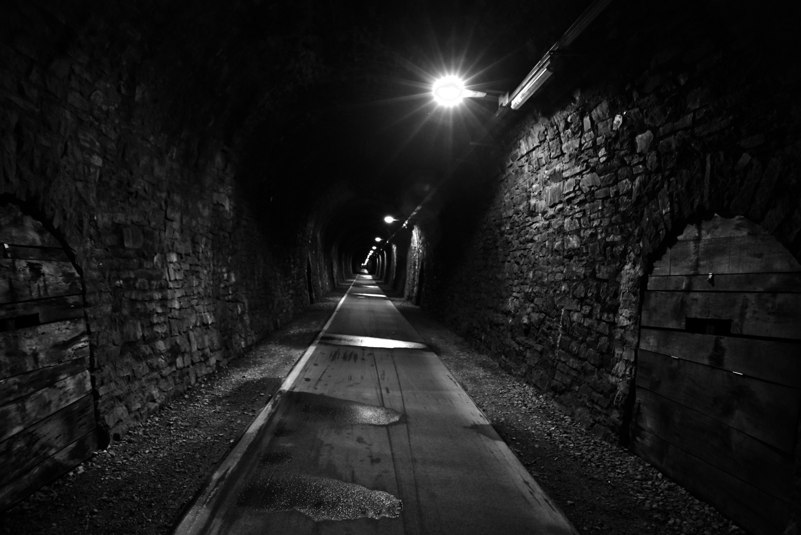 Tunnel 2