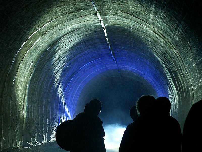 Tunnel 2