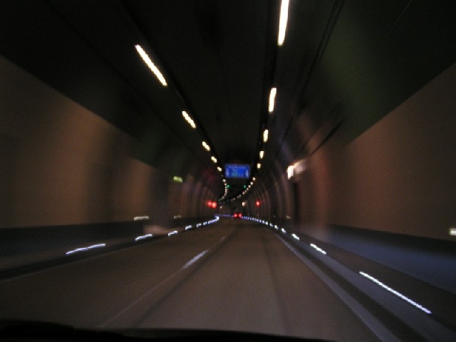 Tunnel