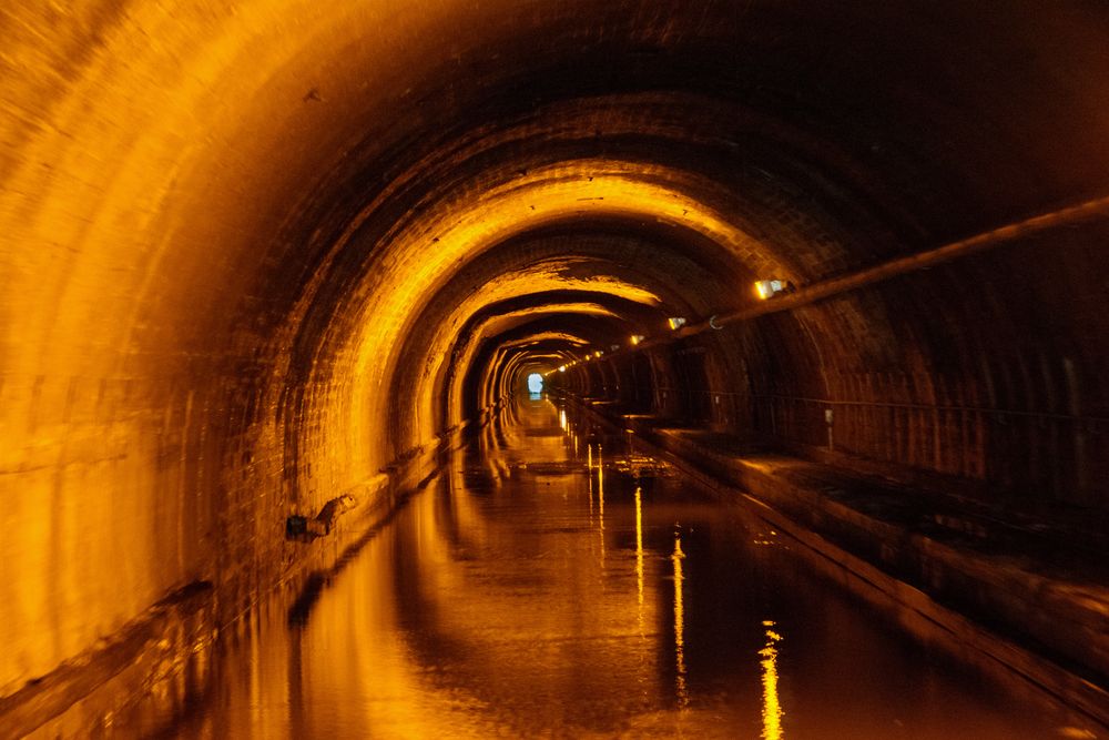 Tunnel am Rhein-Marne-Kanal