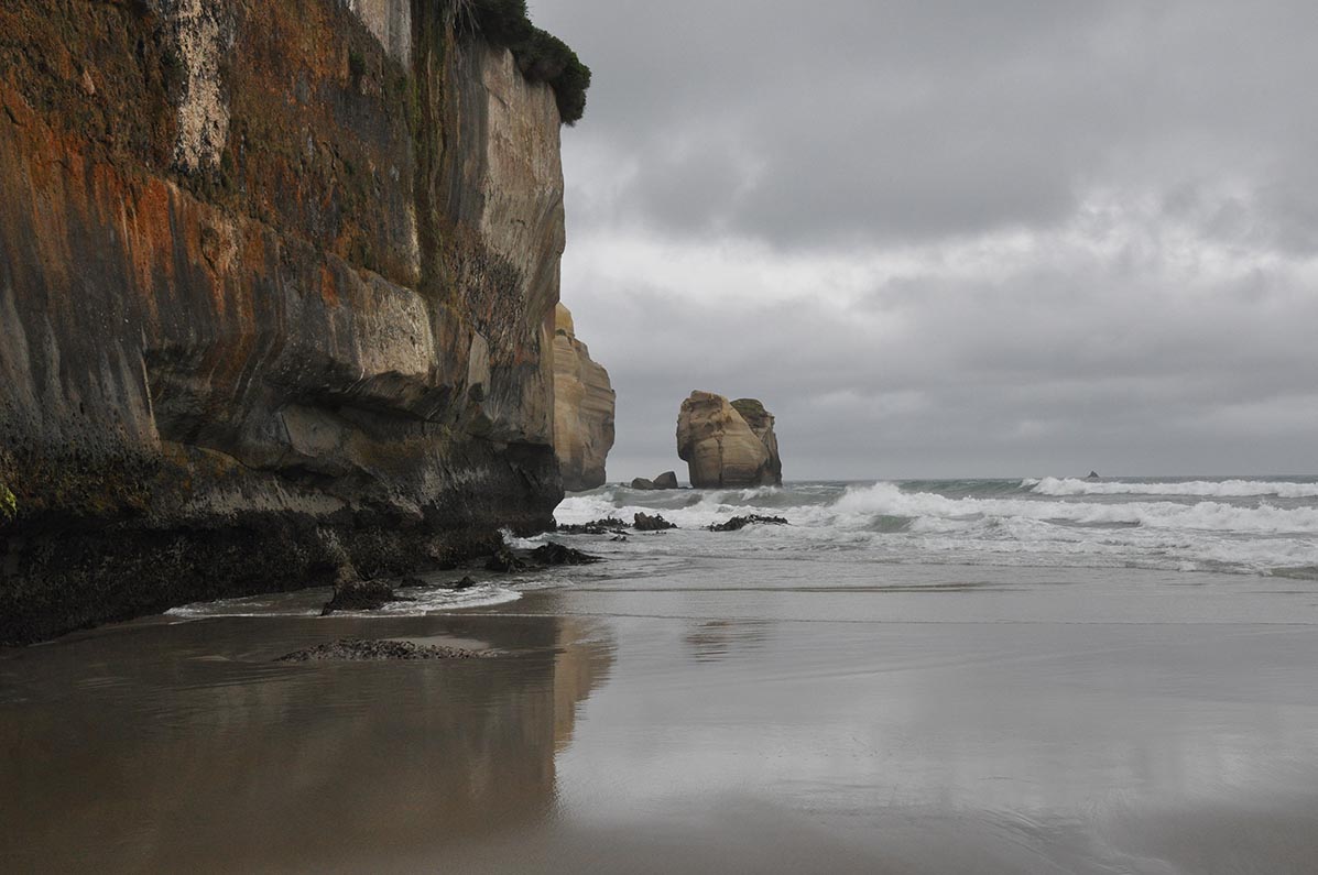 Tunnel Beach