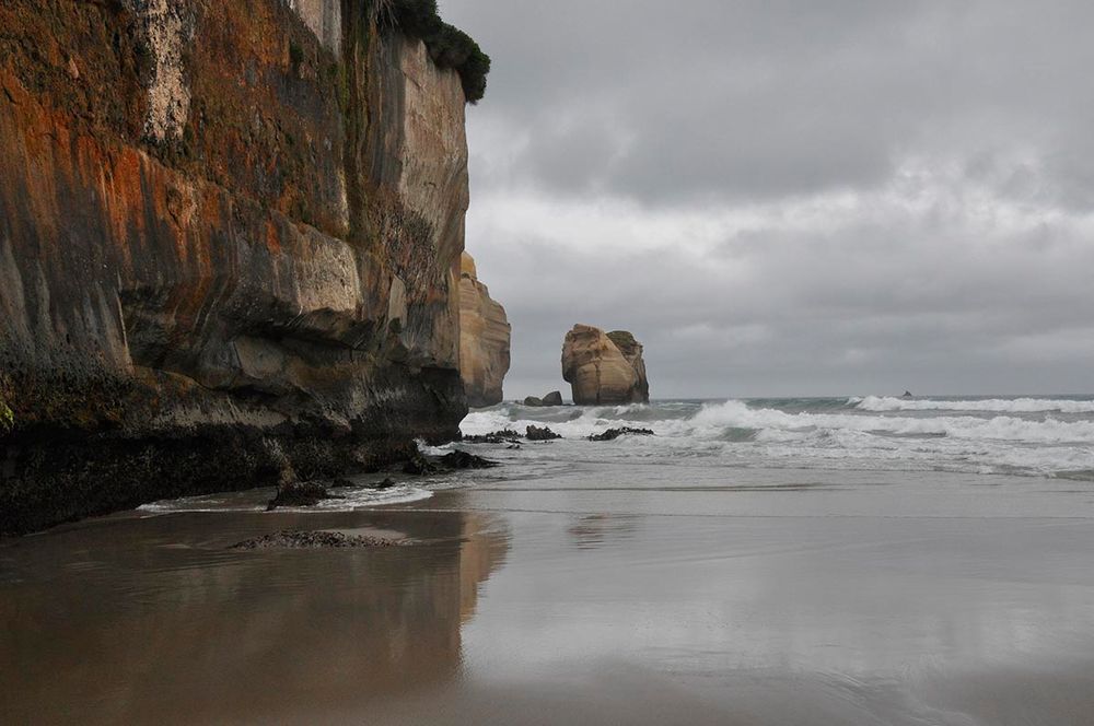 Tunnel Beach