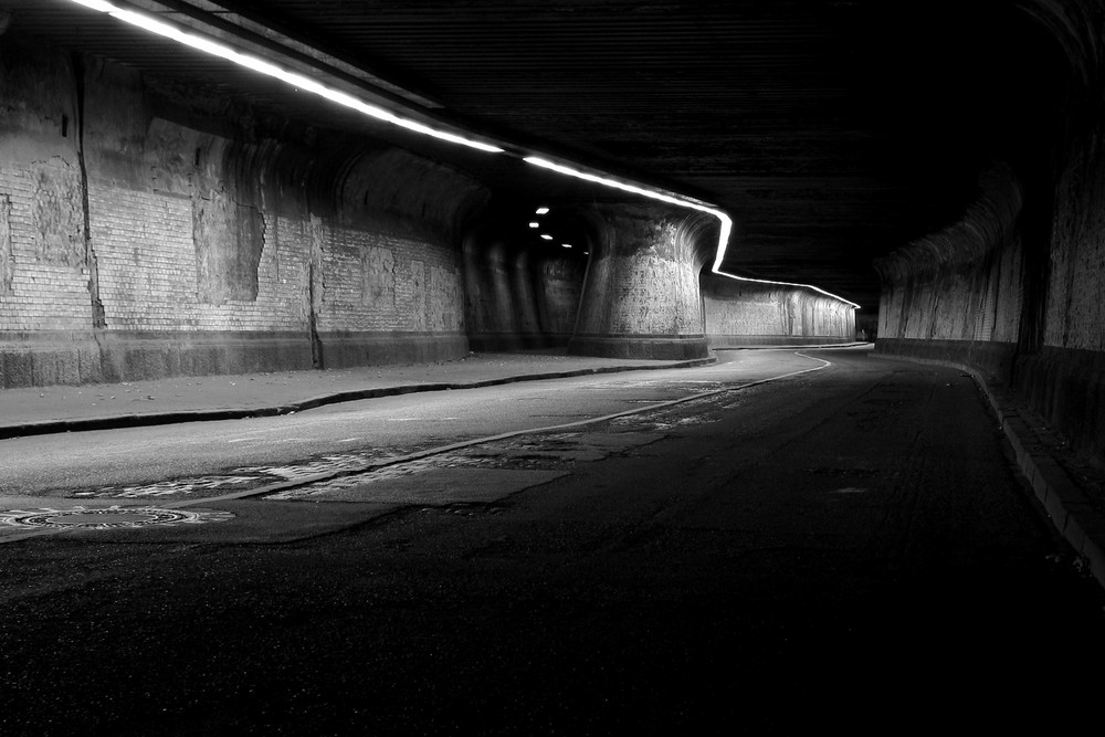 Tunnel im Industriegebiet Duisburg