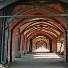 Tunnel in der Brücke