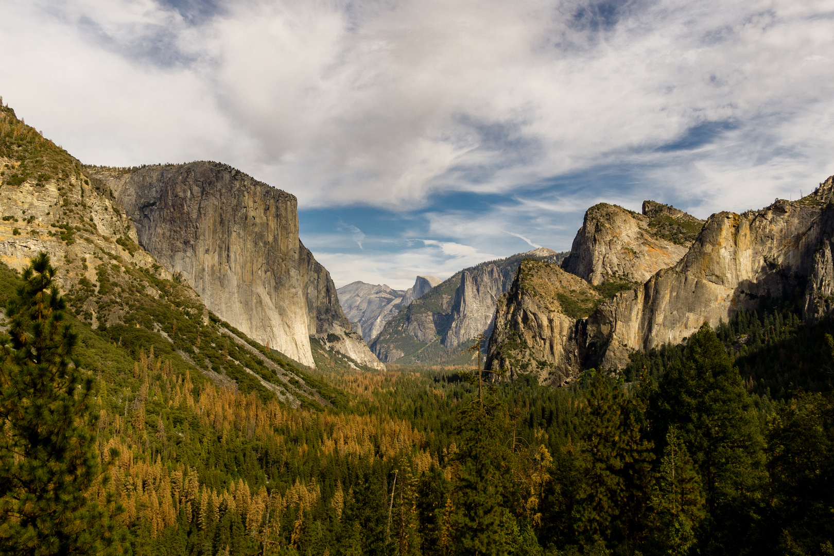 Tunnel View