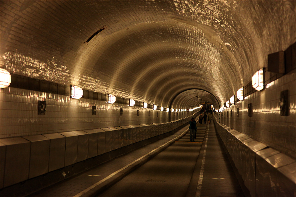 tunnel.blick