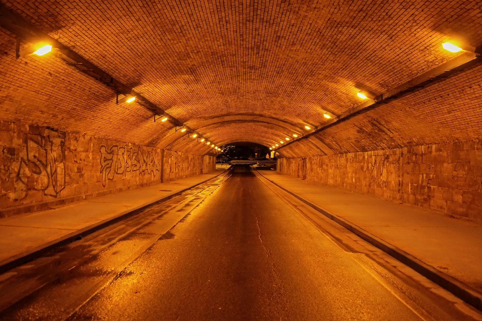Tunnelblick Foto & Bild fotos, city, world Bilder auf