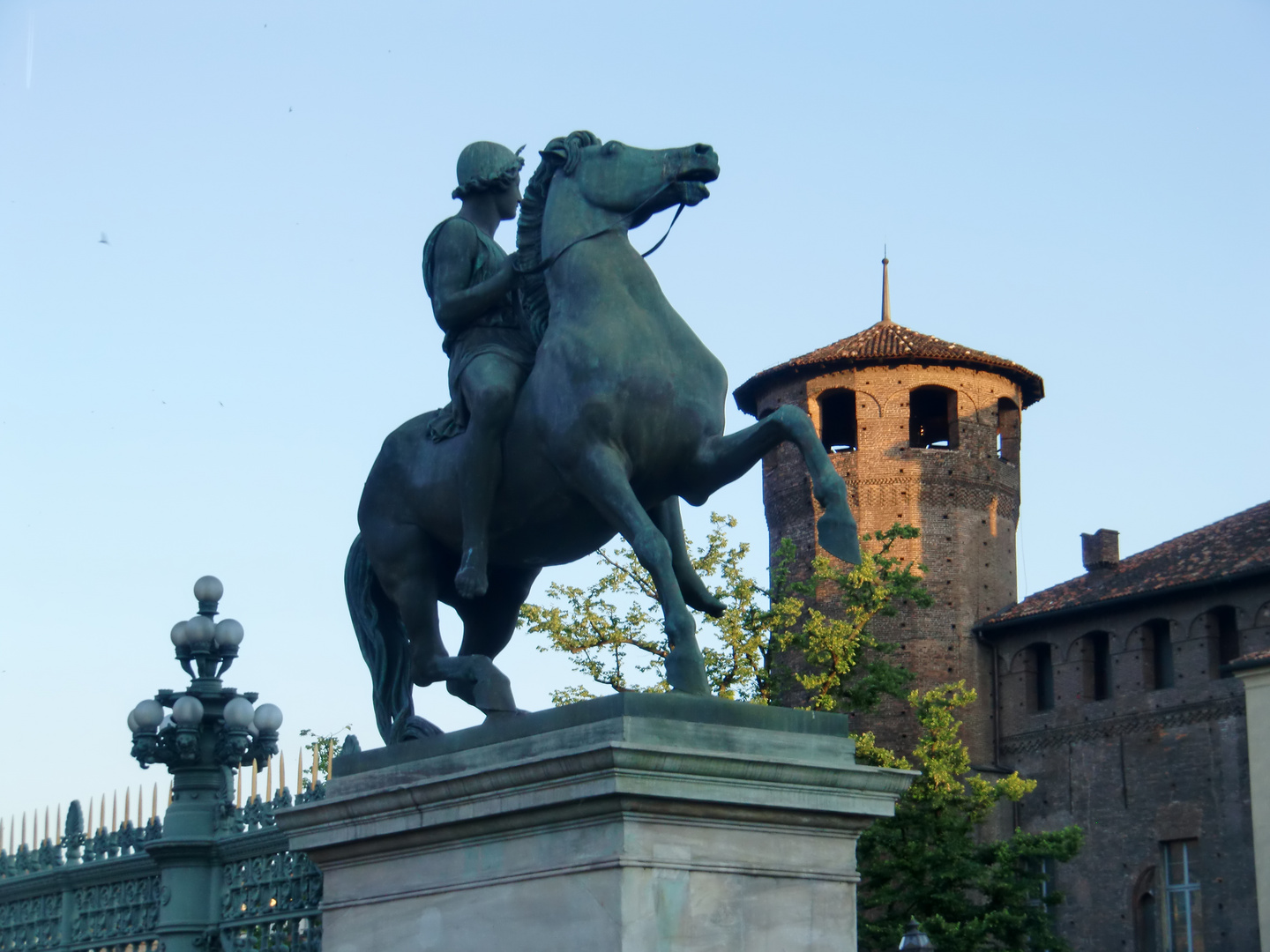 Turin (VII)